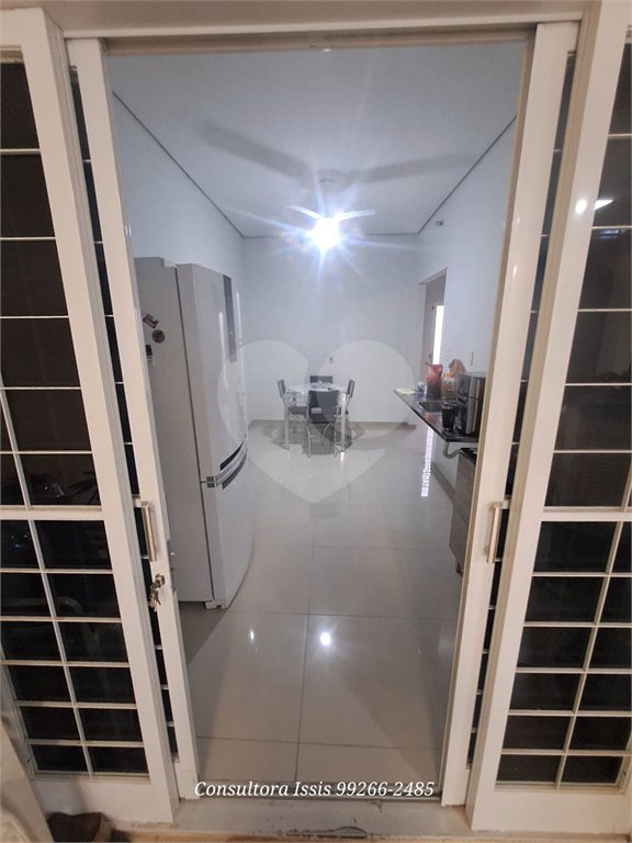 Casa à venda com 3 quartos, sendo 1 suíte, em Morada da Serra, Cuiabá, MT