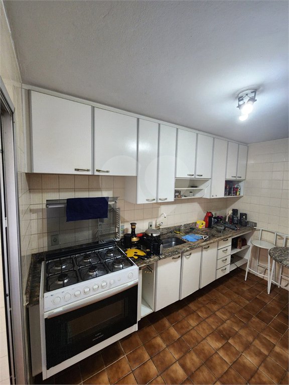 Apartamento à venda com 3 quartos, sendo 1 suíte,  em Jardim Simus, Sorocaba, SP