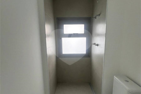 Apartamento à venda com 3 quartos, sendo 1 suíte, em Pinheiros, São Paulo, SP