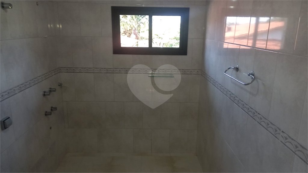 Sobrado à venda com 4 quartos, sendo 2 suítes, em Tremembé, São Paulo, SP