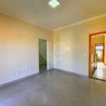 Casa à venda com 3 quartos, sendo 1 suíte, no condomínio Terras de São Francisco, Sorocaba - SP