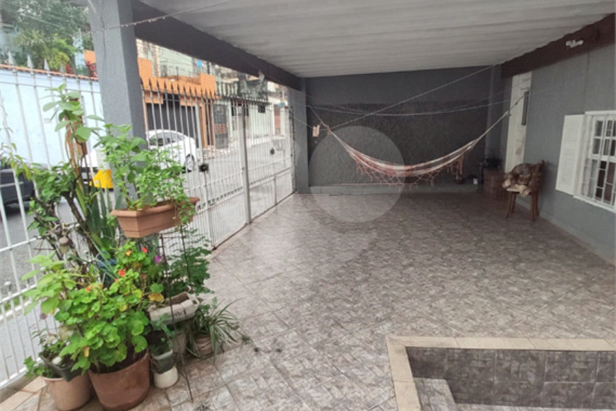 Sobrado à venda com 3 quartos em Parada Inglesa, São Paulo, SP