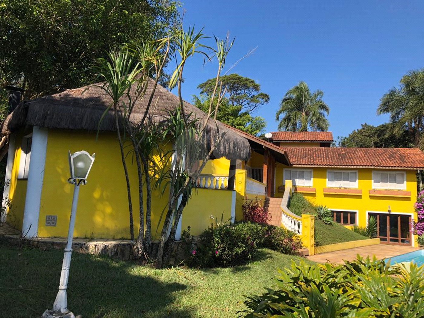 Casa Térrea à venda com 4 quartos, sendo 2 suítes, em Roseira, Mairiporã, SP
