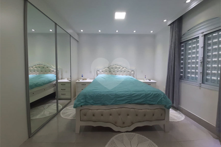 Sobrado à venda com 3 quartos, sendo 1 suíte, em Vila Medeiros, São Paulo, SP