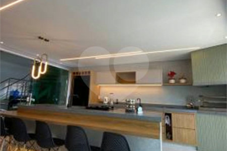 Casa à venda com 4 suítes no condomínio Jardim dos Lagos, Indaiatuba - SP