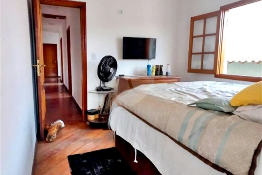 Casa à venda com 4 quartos, sendo 3 suítes, em Parada Inglesa, São Paulo, SP