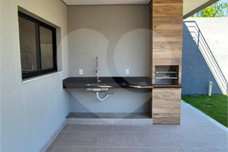 Casa à venda com 3 suítes no condomínio Reserva dos Vinhedos, Louveira - SP