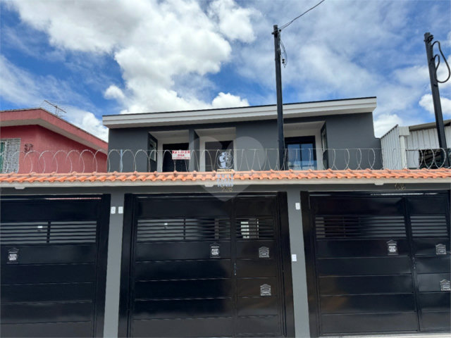 Sobrado à venda com 3 quartos, sendo 1 suíte,  em Parada Inglesa, São Paulo, SP