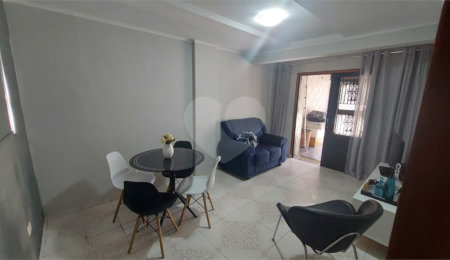 Sobrado à venda com 3 quartos em Santana, São Paulo, SP
