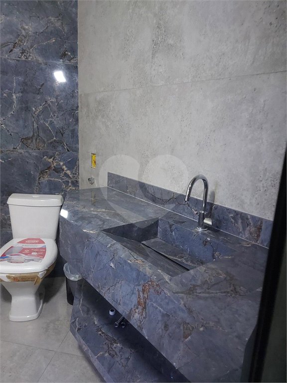 Casa à venda com 4 quartos, sendo 3 suítes, em Albatroz, Armação dos Búzios, RJ