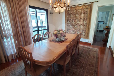 Apartamento à venda com 4 suítes em Vila Andrade, São Paulo, SP
