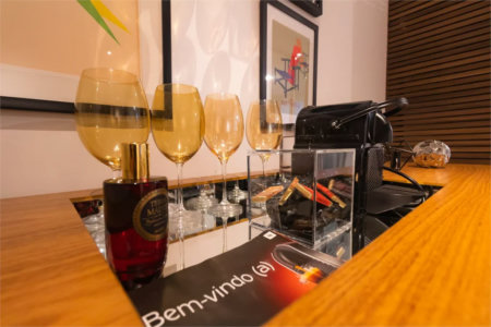 Apartamento à venda com 2 quartos, sendo 1 suíte,  em Vila Gertrudes, São Paulo, SP