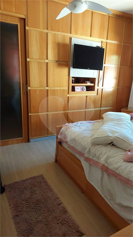 Casa à venda com 3 quartos, sendo 2 suítes, no condomínio Vinhas da Vista Alegre - Lado Sede, Vinhedo - SP