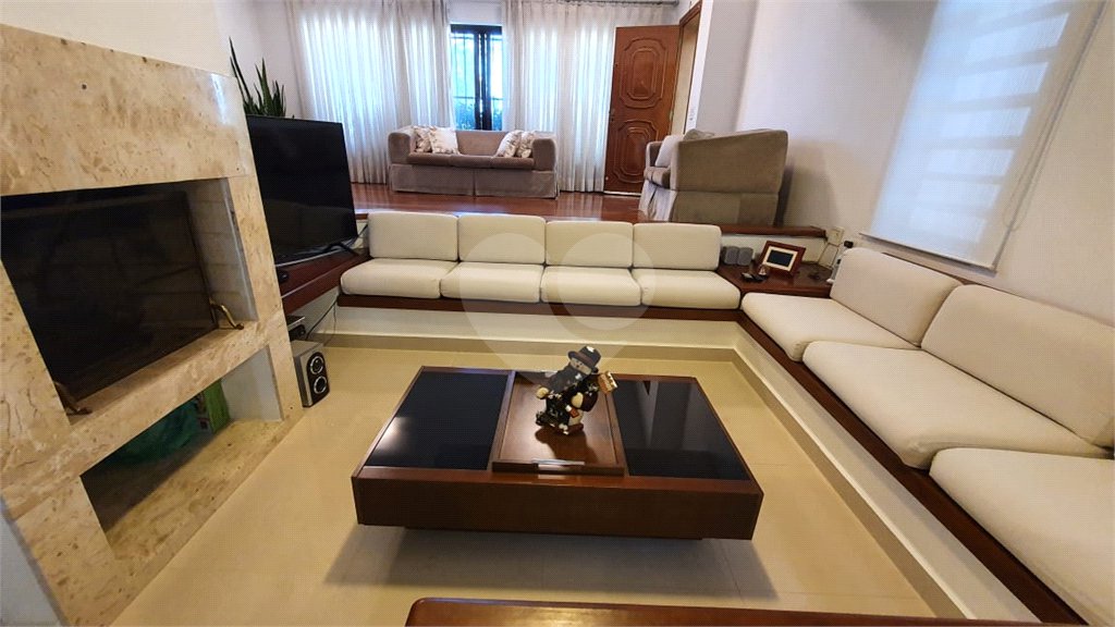 Sobrado à venda com 3 quartos, sendo 1 suíte, em Horto Florestal, São Paulo, SP