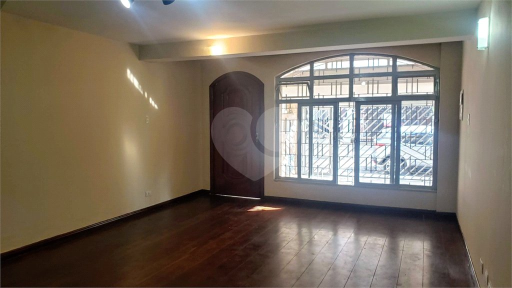 Sobrado à venda com 3 quartos, sendo 1 suíte, em Brooklin, São Paulo, SP