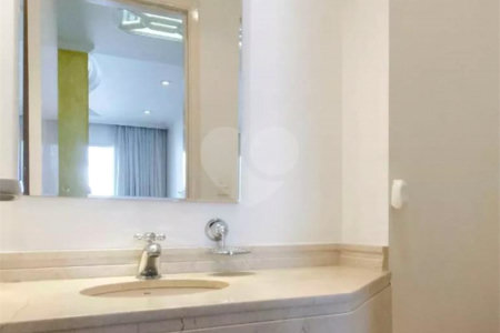 Apartamento à venda com 4 quartos, sendo 3 suítes, em Santana, São Paulo, SP