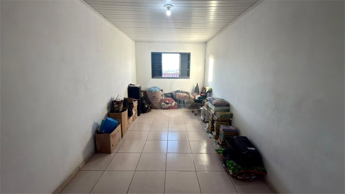Sobrado à venda com 4 quartos, sendo 1 suíte, em Jardim Wanel Ville V, Sorocaba, SP