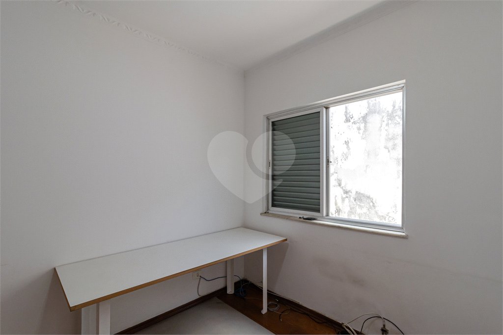 Casa Térrea à venda com 4 quartos, sendo 2 suítes, em Bosque da Saúde, São Paulo, SP