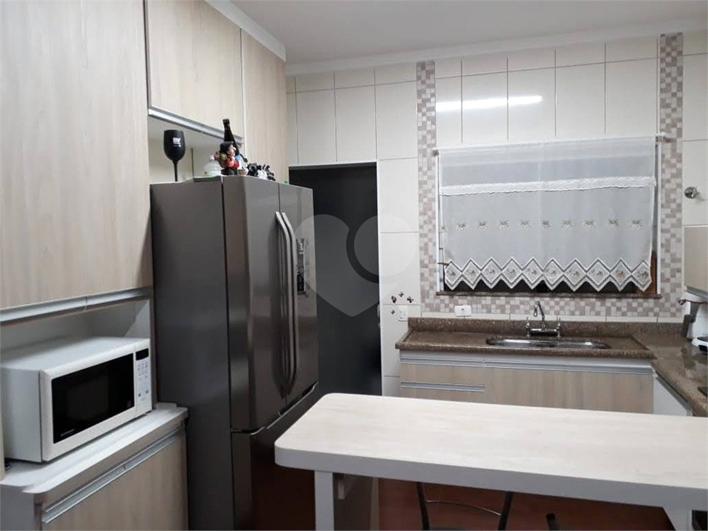 SOBRADO RESIDENCIAL EM EXCELENTE LOCALIZAÇÃO