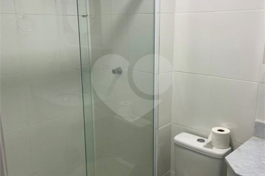 Casa à venda ou para alugar com 2 quartos no condomínio Esmeraldino, São Paulo - SP