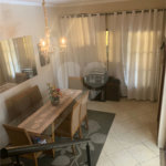 Casa à venda com 4 quartos, sendo 1 suíte, em Loteamento Shangrilá, Valinhos, SP