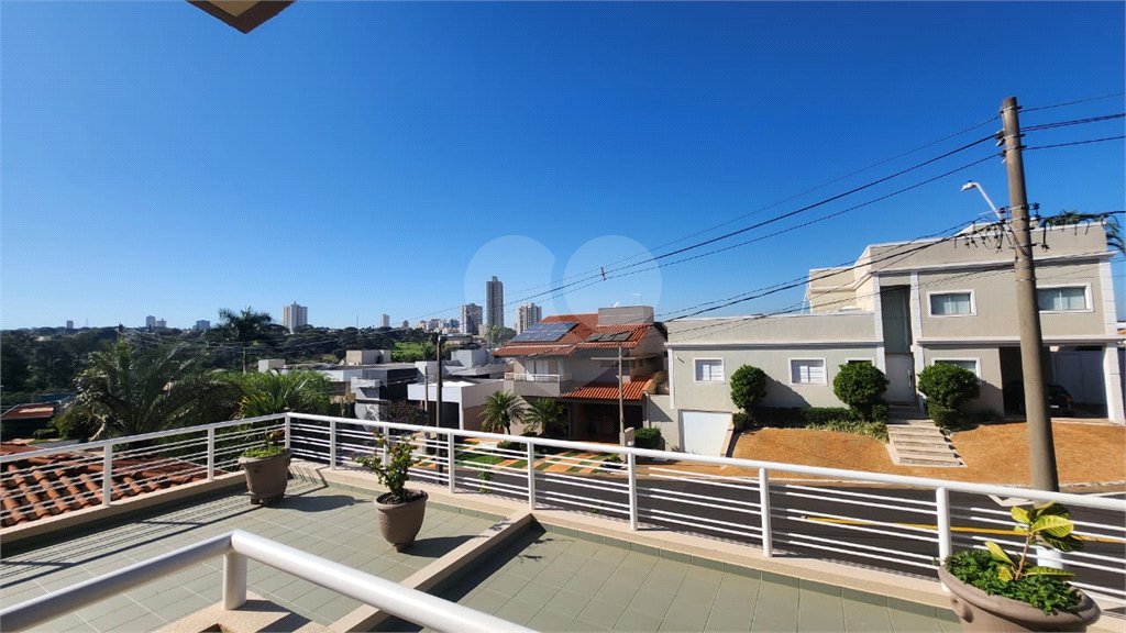 Sobrado para alugar com 3 quartos, sendo 1 suíte, em Altos do Jaraguá, Araraquara, SP