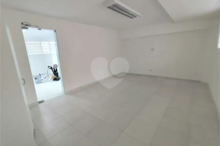Sobrado para alugar com 3 quartos, sendo 1 suíte, em Jardim Vera Cruz, São Paulo, SP