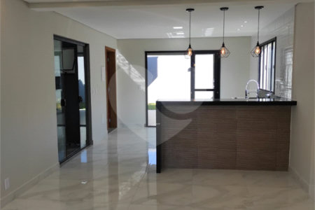 Sobrado à venda com 3 quartos, sendo 1 suíte, em Toctao Argon Atibaia, Atibaia, SP