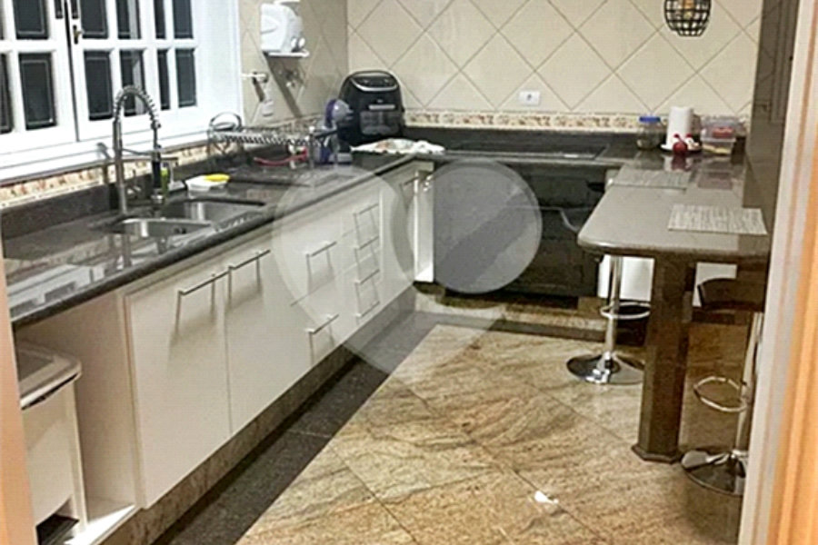 Sobrado à venda com 4 suítes em Barro Branco (zona Norte), São Paulo, SP