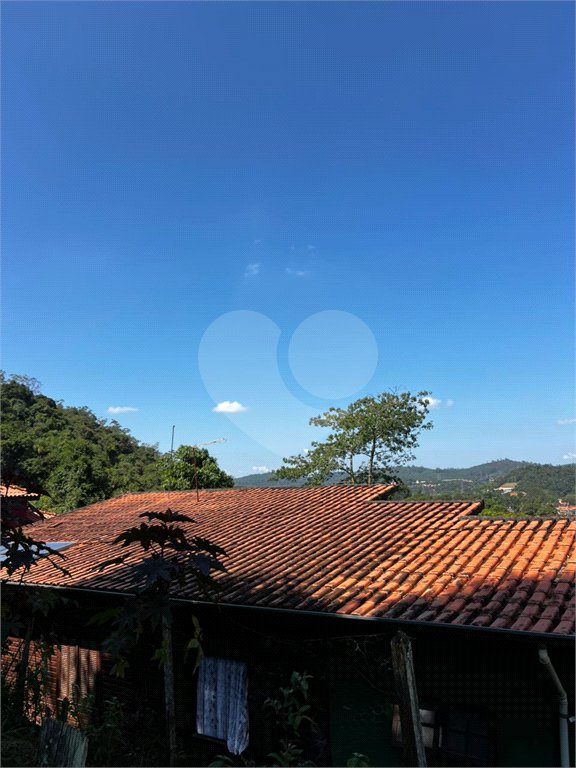Casa à venda com 3 quartos, sendo 1 suíte, no Centro, Guararema, SP