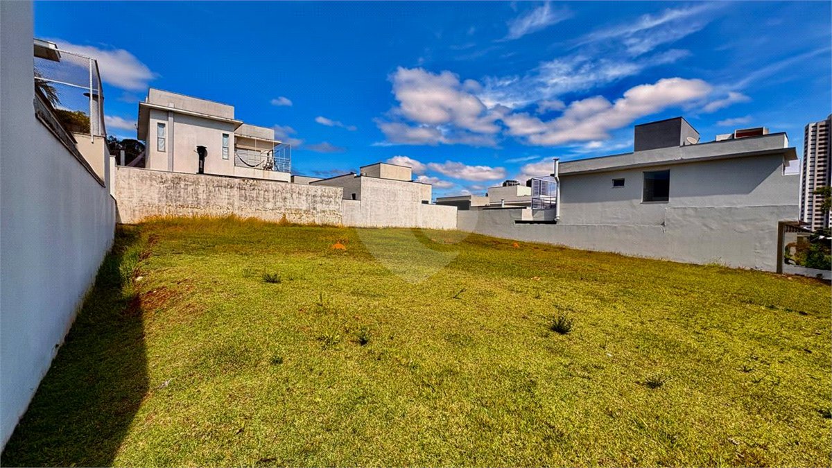Terreno à venda no condomínio Colinas do Sol, Sorocaba - SP