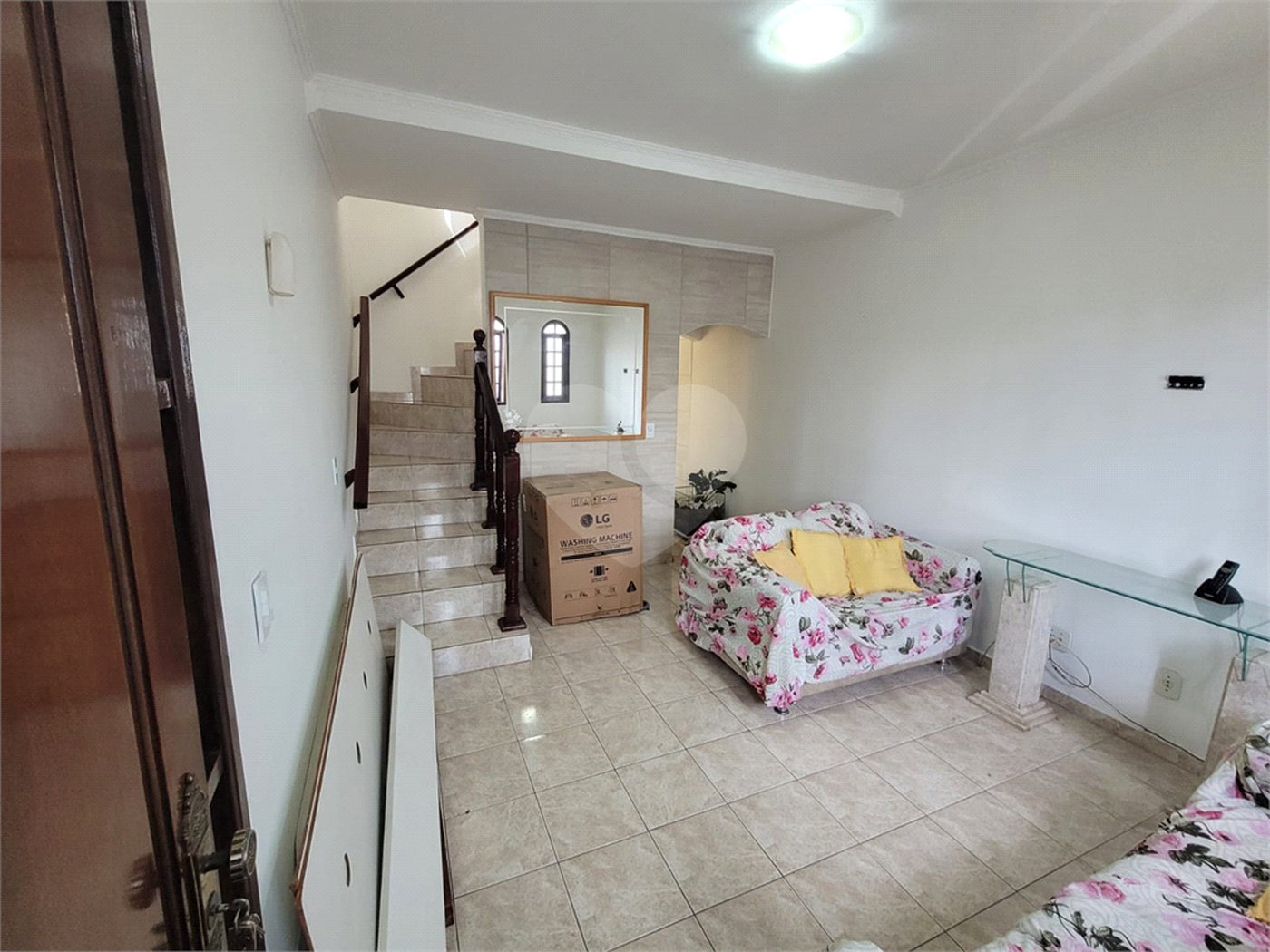 Sobrado à venda com 3 quartos, sendo 1 suíte, em Vila dos Remédios, São Paulo, SP