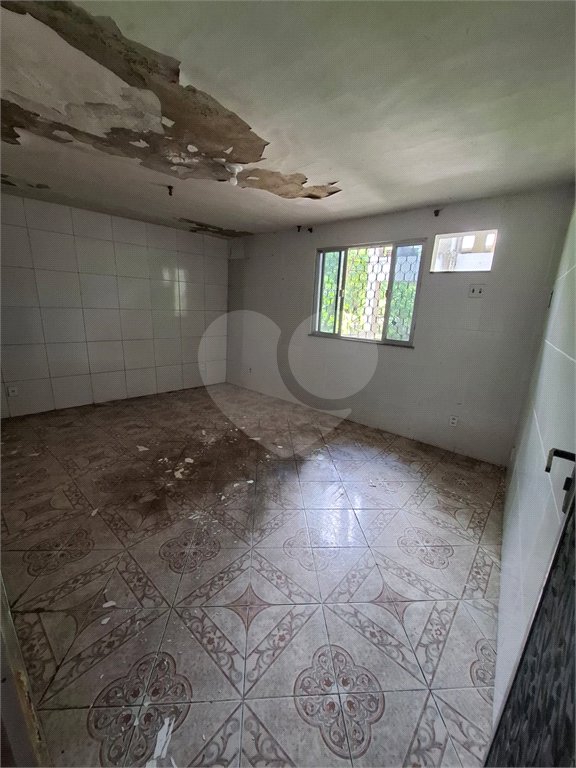 Casa à venda com 5 quartos em Santíssimo, Rio de Janeiro, RJ