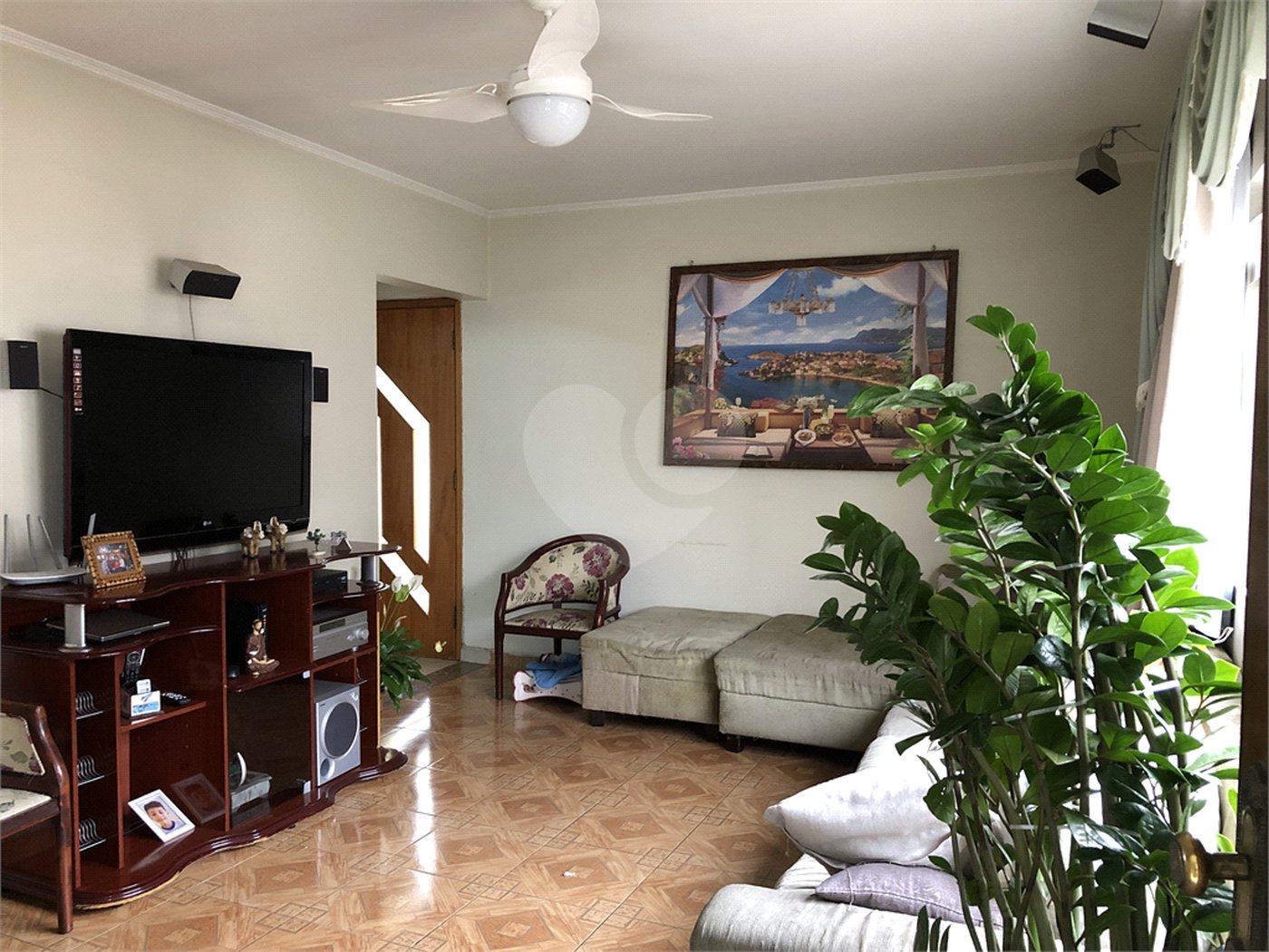 Sobrado à venda com 3 quartos, sendo 1 suíte, em Vila Gustavo, São Paulo, SP