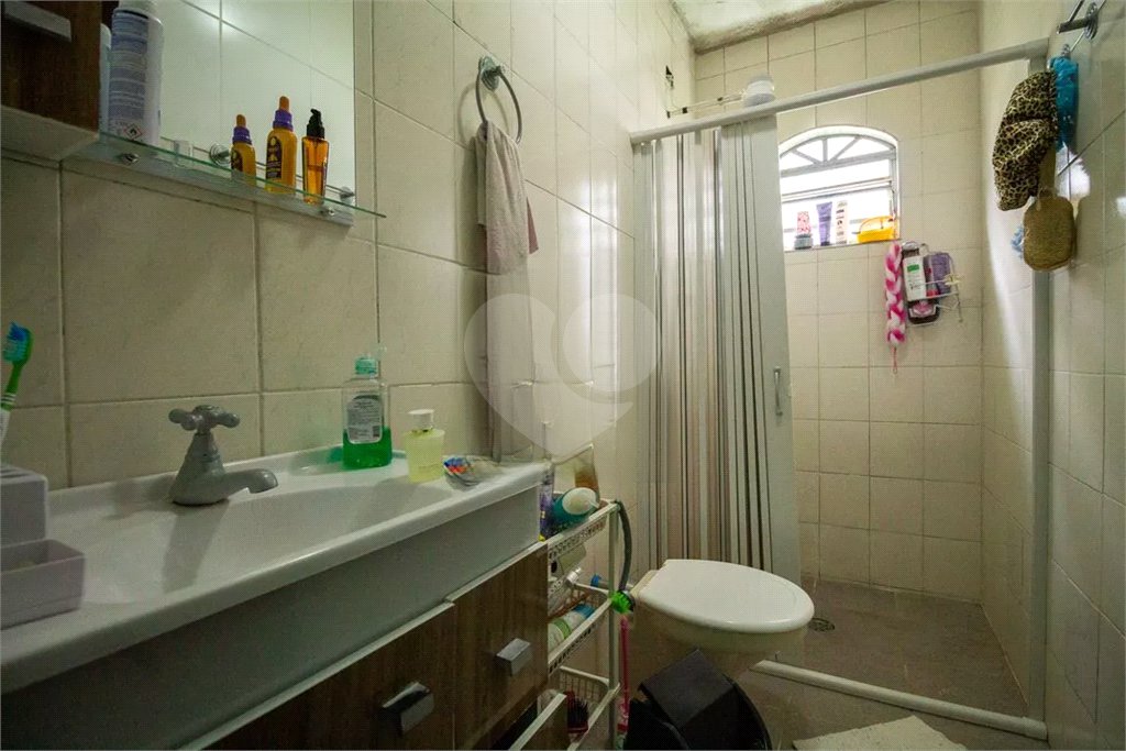 Sobrado à venda com 4 quartos em Vila Brasilina, São Paulo, SP