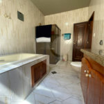 Casa Térrea à venda com 5 quartos, sendo 2 suítes, em Campo Grande, Rio de Janeiro, RJ