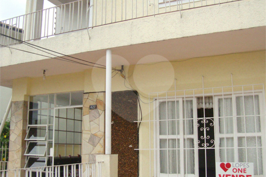 Sobrado à venda com 3 quartos em Santana, São Paulo, SP