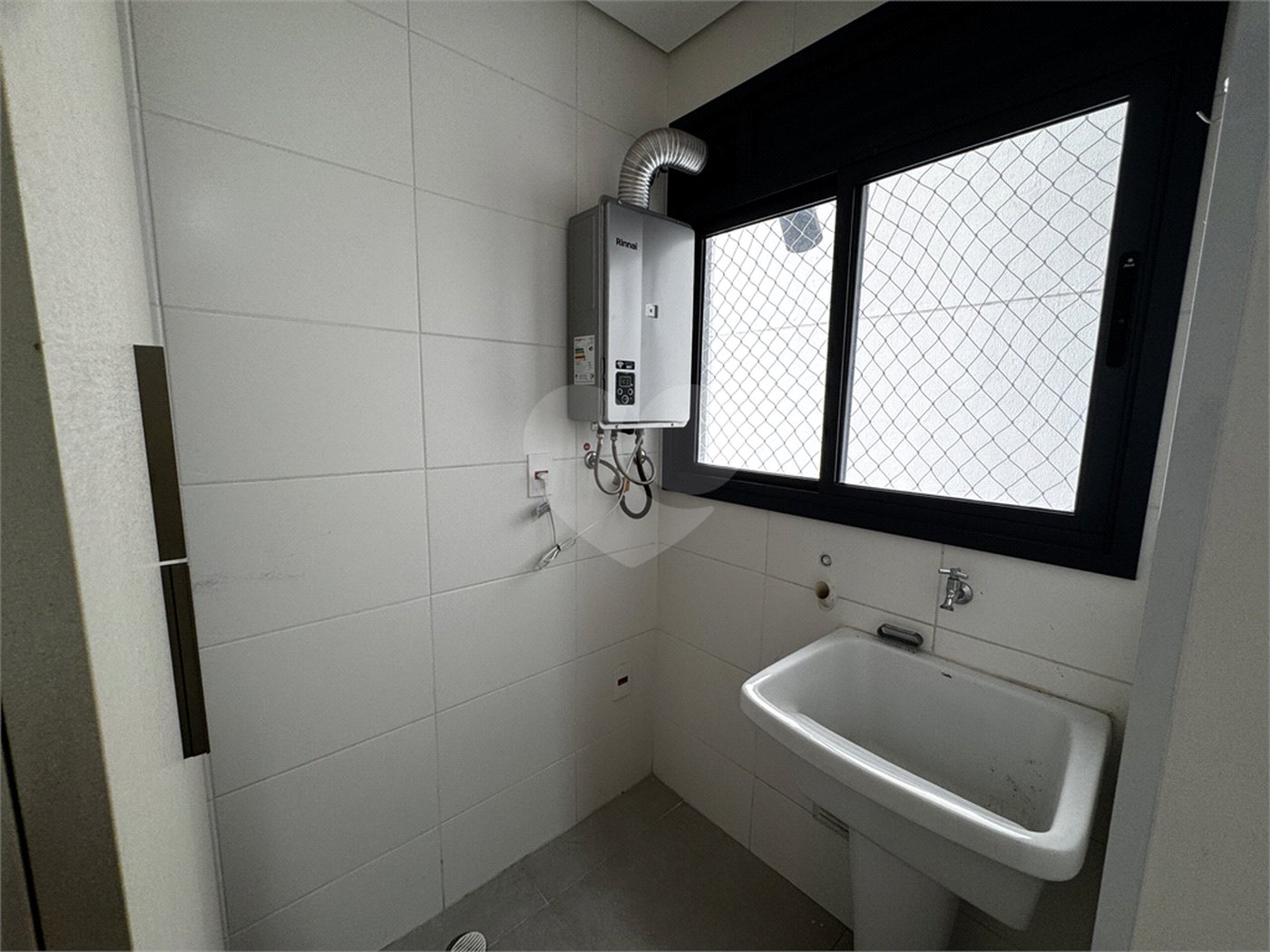 Apartamento à venda com 2 quartos, sendo 1 suíte, em Jardim Maria José, Votorantim, SP