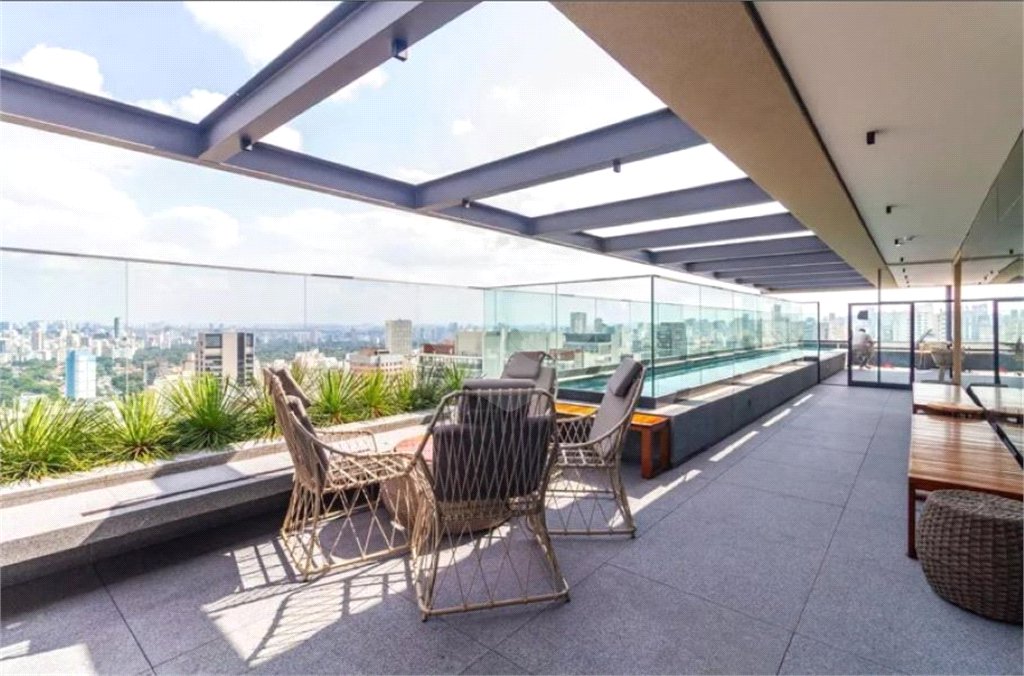 Apartamento à venda com 3 quartos, sendo 1 suíte, em Jardim Paulista, São Paulo, SP
