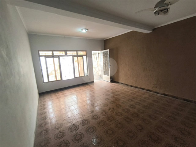 Sobrado à venda ou para alugar com 3 quartos em Jardim São Paulo(zona Norte), São Paulo, SP
