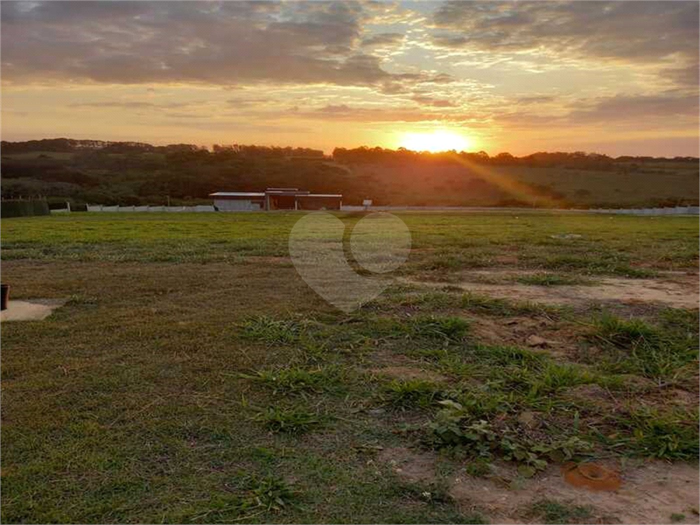Terreno à venda no condomínio Reserva Petrus, Indaiatuba - SP
