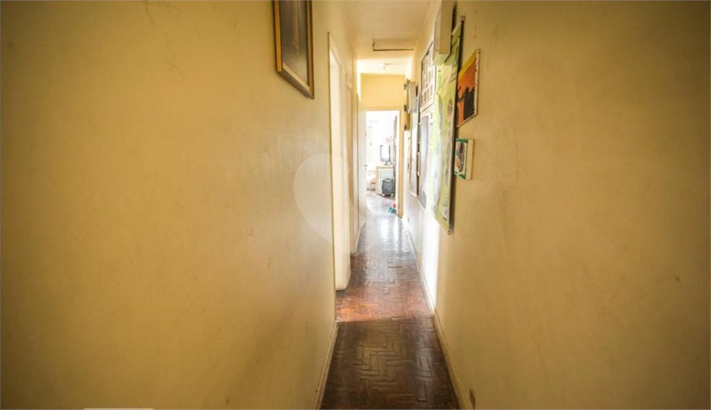 Casa à venda com 3 quartos, sendo 1 suíte, em Mirandópolis, São Paulo, SP
