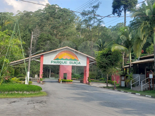 Terreno à venda no condomínio Parque Suiça, Caieiras - SP
