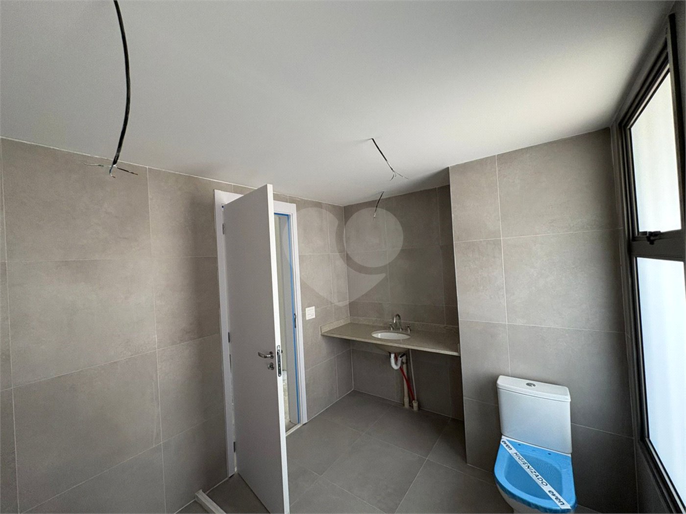 Apartamento à venda com 3 suítes em Alto da Lapa, São Paulo, SP