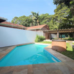 Terreno à venda com 1 suíte em Interlagos, São Paulo, SP