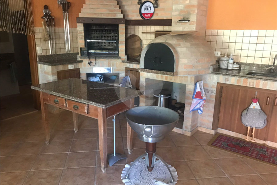 Casa à venda com 3 suítes no condomínio Parque Imperial da Cantareira, Mairiporã - SP