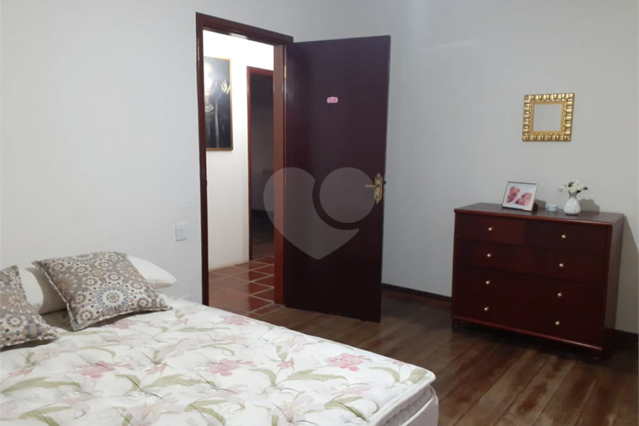 Casa à venda com 8 quartos, sendo 2 suítes, em Serra da Cantareira, Mairiporã, SP