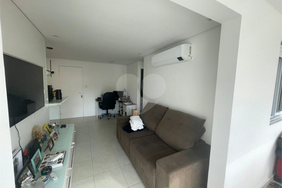 Apartamento à venda com 2 quartos, sendo 1 suíte, em Lapa, São Paulo, SP