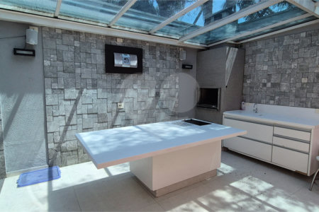 Casa à venda com 4 quartos, sendo 2 suítes,  no condomínio Aromaz, São Bernardo do Campo - SP