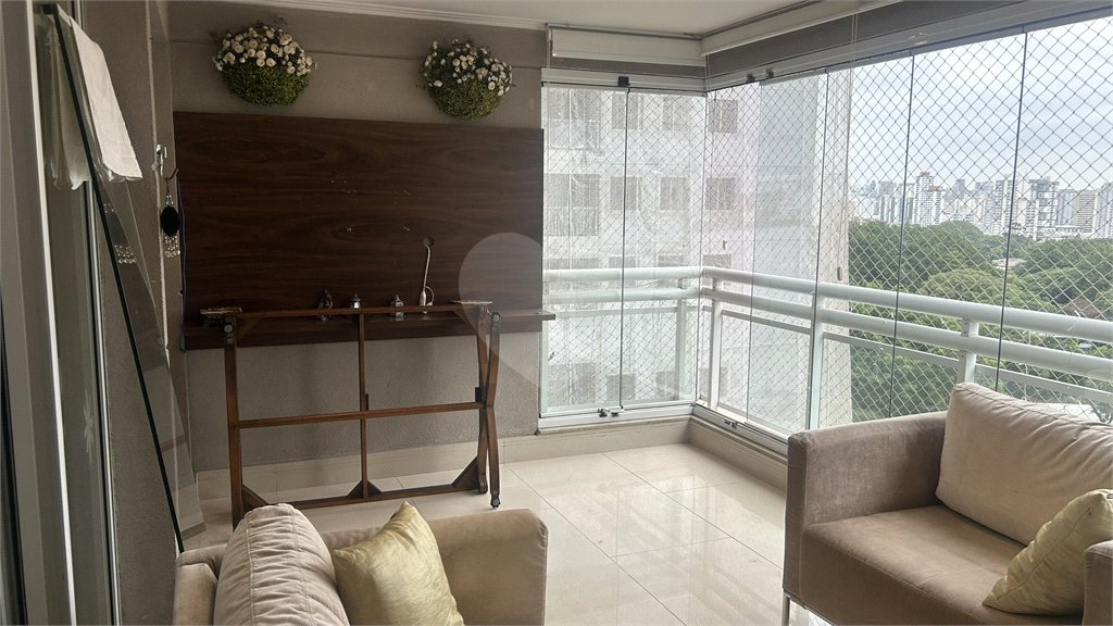 VENDA - Apartamento na Mooca com 124m², 3 suítes, varanda gourmet e lazer de clube